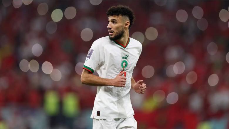 Manchester United frustrated by Morocco over Mazraoui&rsquo;s early AFCON call-up - Ảnh 2