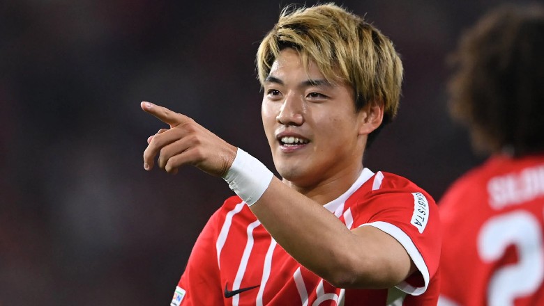 Top 10 Asian players in Europe right now: Who can replace Son Heung-min as the new leader? - Ảnh 2
