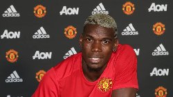 How much did Manchester United pay for Paul Pogba?